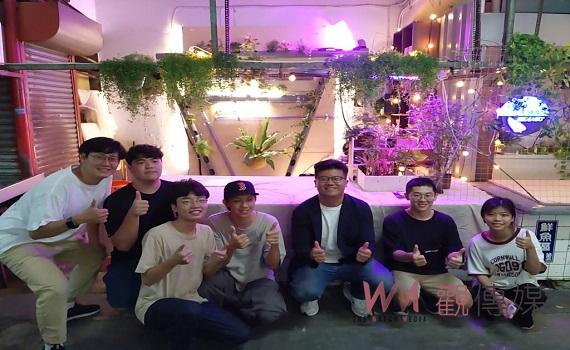 有事青年行動競賽    概念植物店東市場吸睛展出
