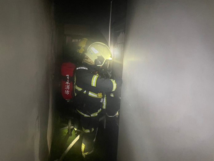 屏東潮州驚傳民宅氣爆火警 88歲屋主獲救 兒陳屍四樓 58 A2719816 FC69 4231 8F5D 8DACAF3C98A8 | 社會 社會 記者爆料網