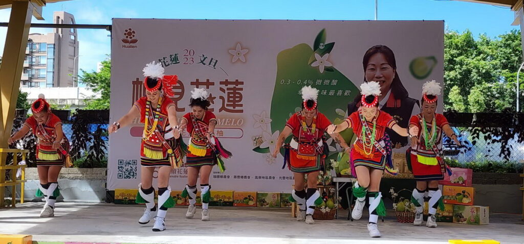 花蓮縣政府為推廣花蓮文旦柚,在臺北希望廣場舉行2023花蓮文旦記者會