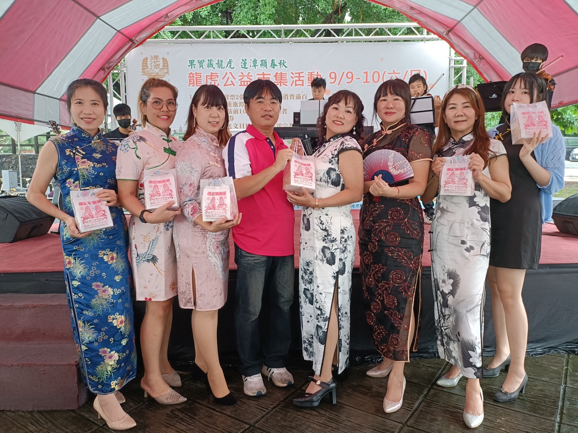 漾新聞|蓮池潭龍虎公益市集週六日登場 旗袍走秀超吸睛