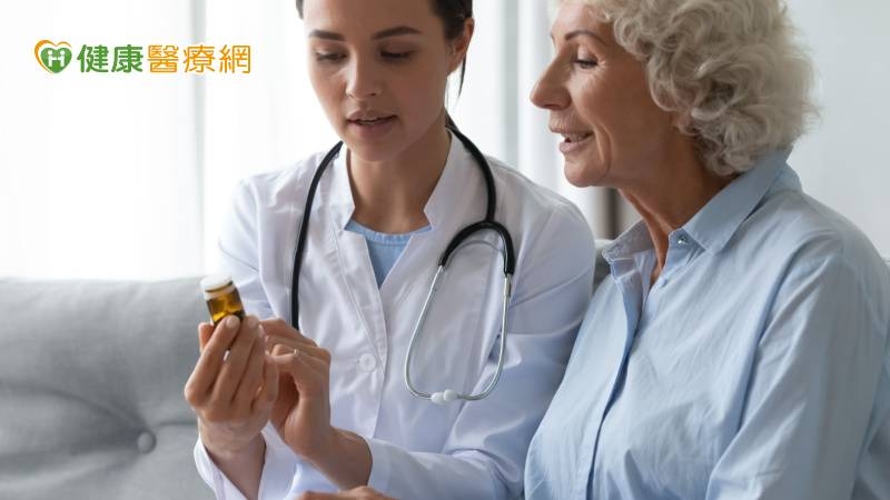 失智症首選「非藥物治療」！ 閱讀3處方箋減輕照顧負荷
