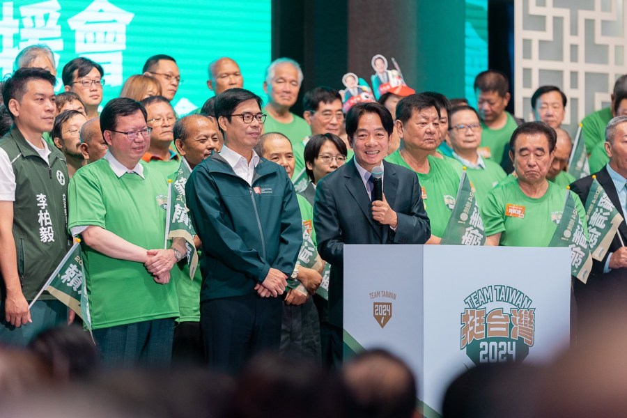 【幕後】賴清德照顧0到22歲未來 藍圖創舉「跨部會跨領域」打破框架 196 【幕後】賴清德照顧0到22歲未來 藍圖創舉「跨部會跨領域」打破框架 195