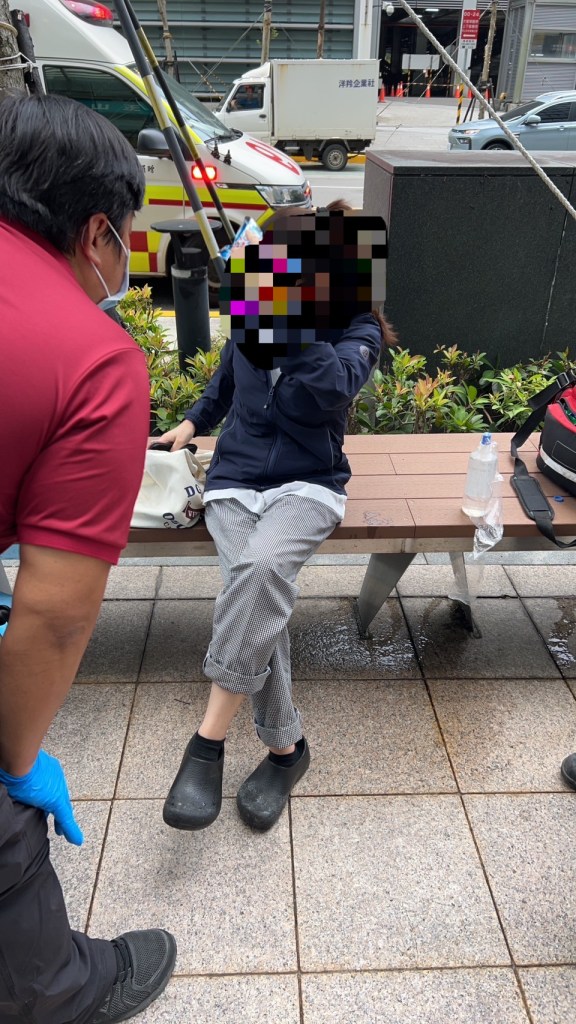 南港搶案!23歲女領15萬匯兌人民幣 遭交易男子用椒水攻擊 62 S 638484633 | 社會 社會 記者爆料網