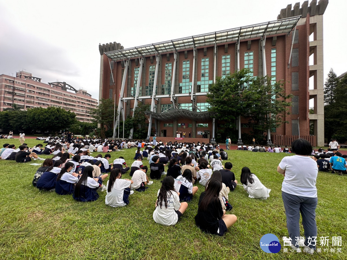 中壢分局推動「社區警政再出發」,深入校園進行婦幼安全、交通安全及識別詐欺的犯罪預防宣導。<br /><br />