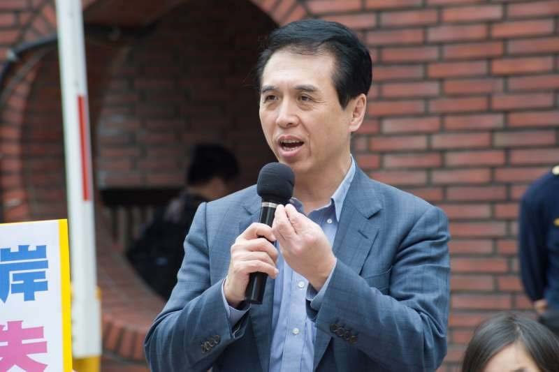陳學聖在臉書以「郭董的政治如戲」為題,評論郭台銘的副手話題。圖/取自陳學聖臉書