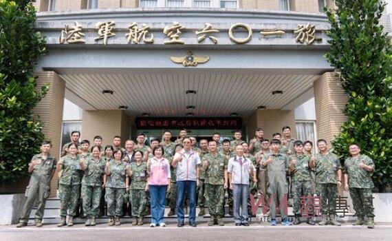 中秋前夕率團勞軍 張善政感謝官兵戮力戰備保家衛國