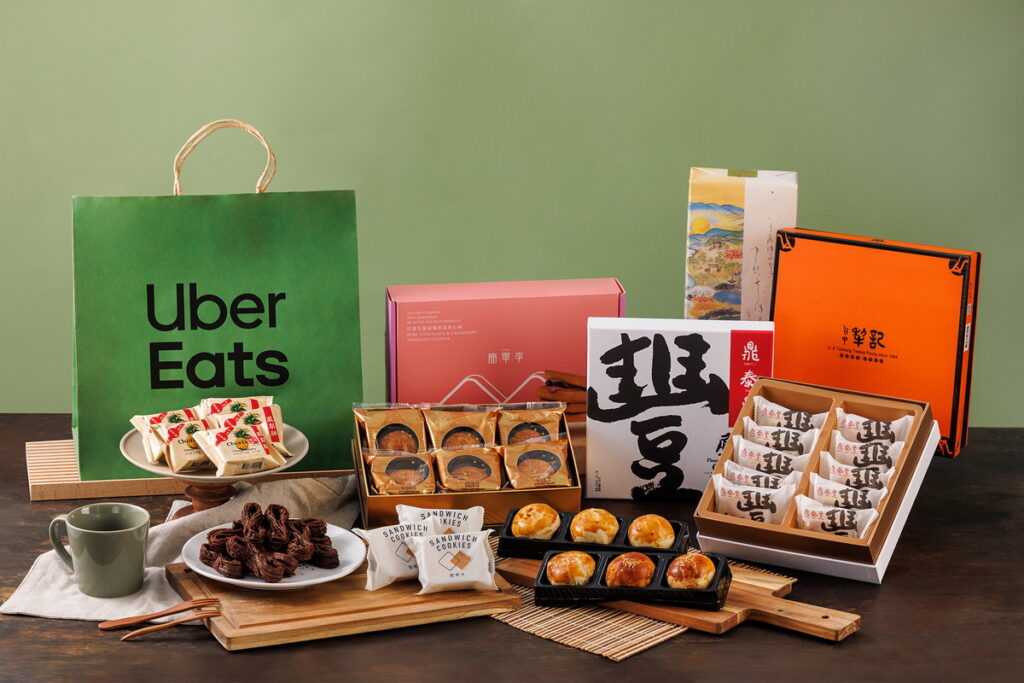 Uber Eats 攜商家夥伴祭出超過 400 件各國中秋禮盒,職人派 、創新派、經典派 、異國派糕點一站到位。(Uber Eats 提供)