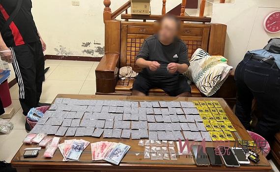 影/虎尾警查獲新式網路販毒集團 將一干犯罪嫌疑人移送入牢房