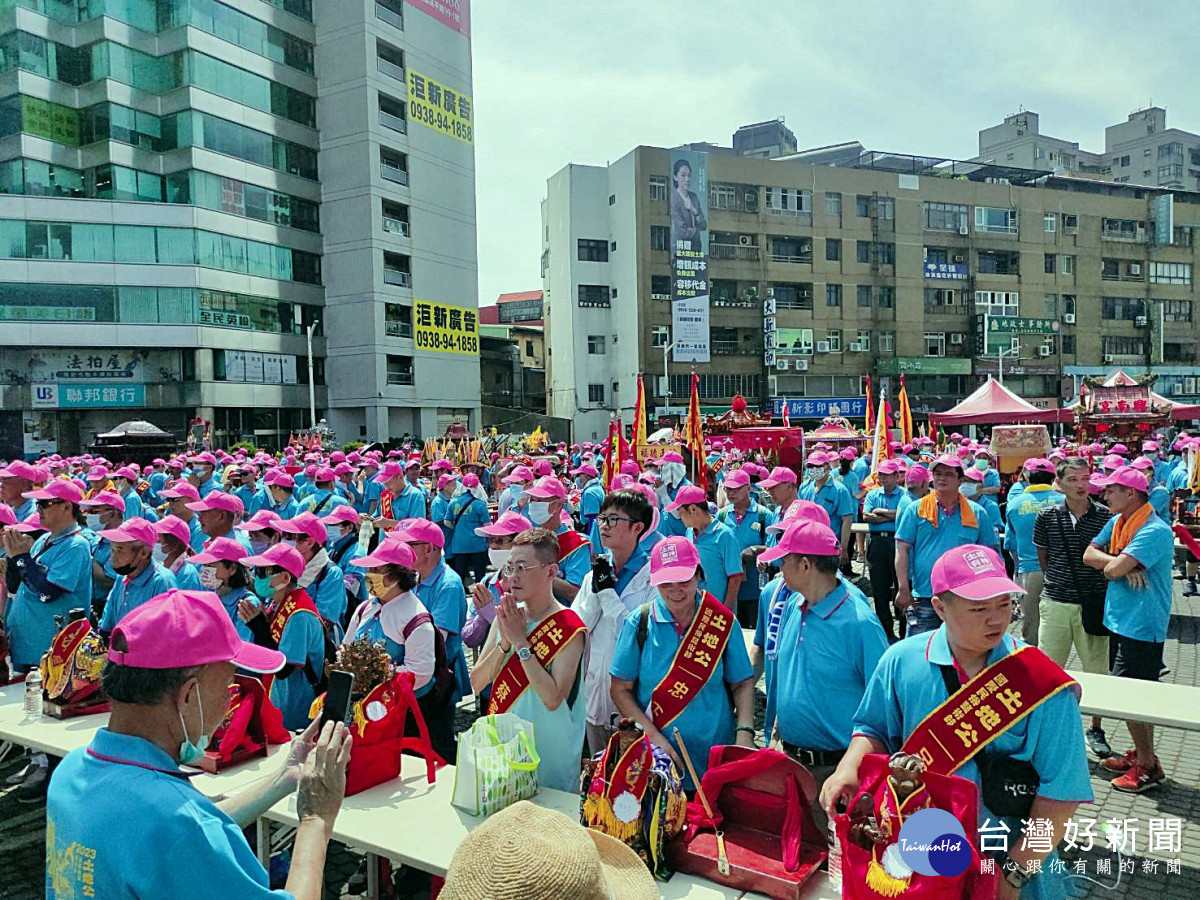 百神遶境、千人踩街、萬人祈福 土地公國際民俗藝術節熱鬧滾滾