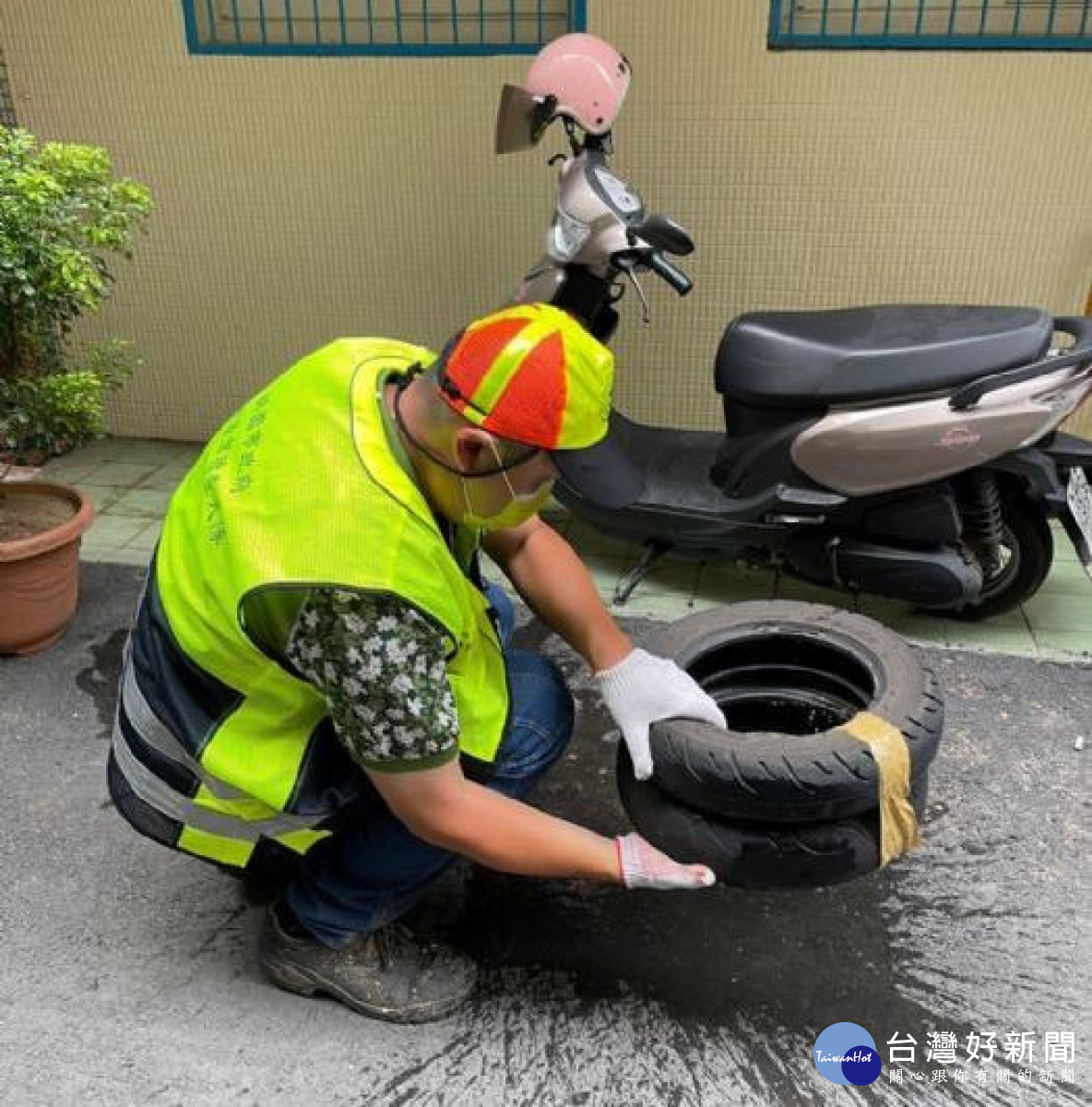 登革熱違規百餘件,籲民眾配合防疫措施。<br /><br />