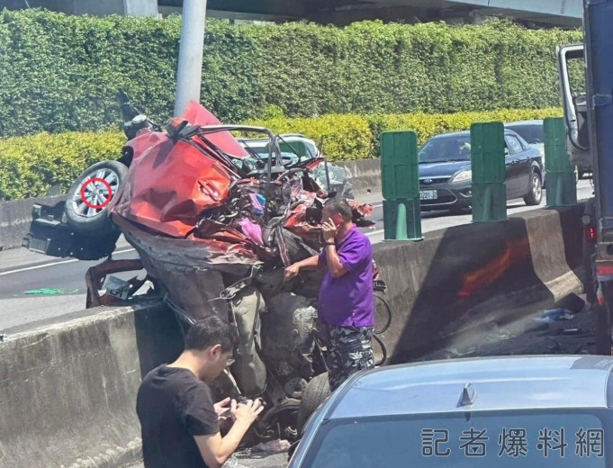 悚!國道1號北上內湖路段4車連環車禍 自小客車遭擠壓變形2人失去意識 66 國道,連環車禍,擠壓變形,內湖