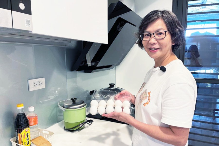 斥帶頭違反食安法 蔡壁如:陳吉仲應為巴西蛋風波下台 檢調介入查弊 208 照片來源:蔡壁如臉書