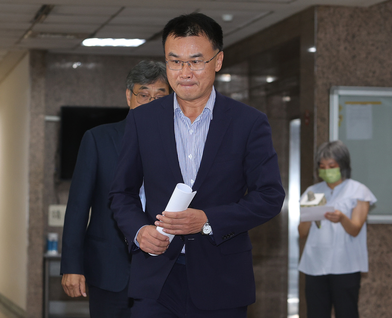 農業部長陳吉仲請辭獲准。中央社