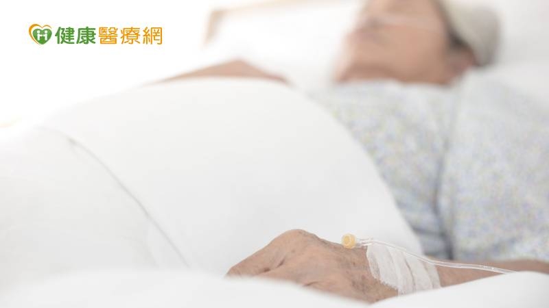 有一種愛是放手!面對生死、反思生死 他倡「斷食善終」理念