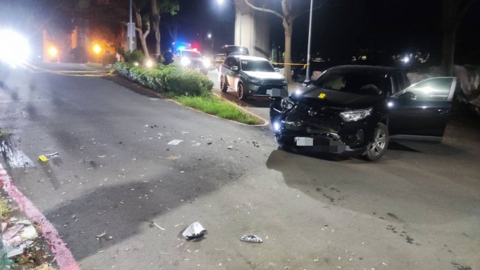 (開槍片)嫌犯拒捕竟開車衝撞 警開19槍制伏 4名電纜大盜到案 63 C40911FB E1FC 4611 BE24 1B592CE0E36D | 社會 社會 記者爆料網
