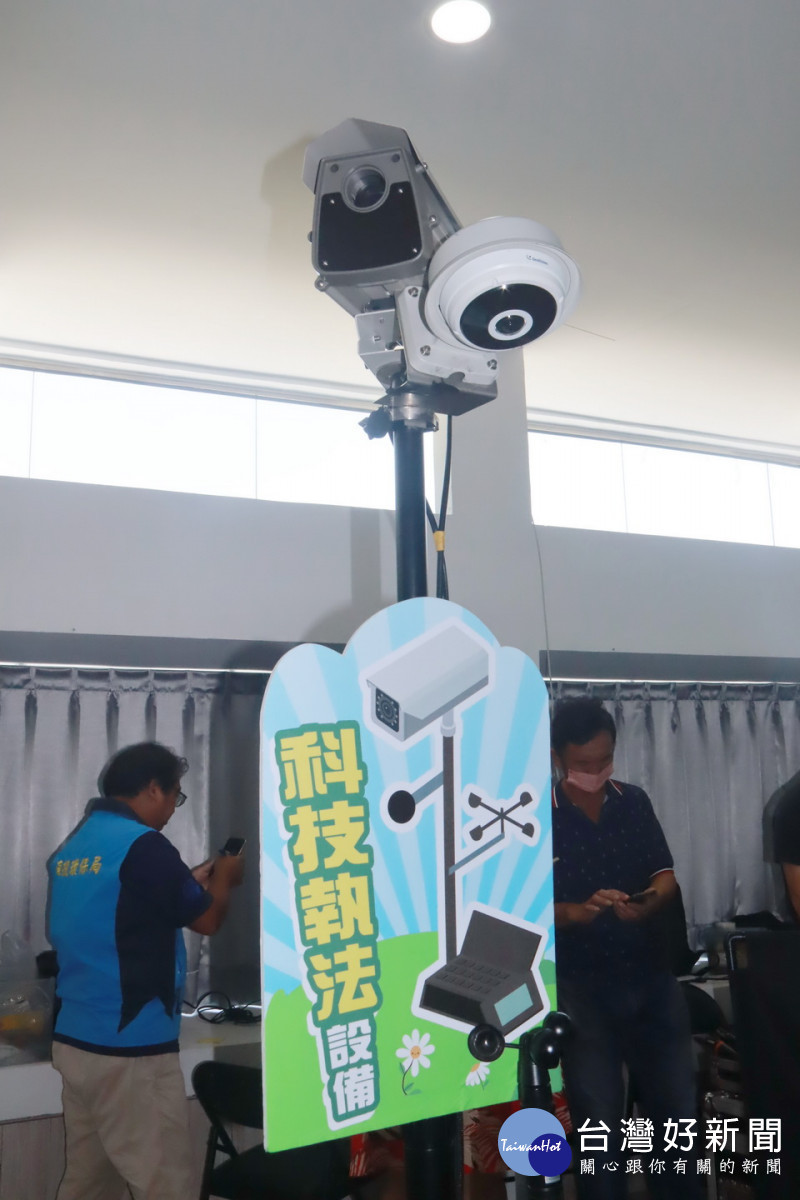 南投縣現有6部移動式聲音科技執法設備。(記者扶小萍攝)