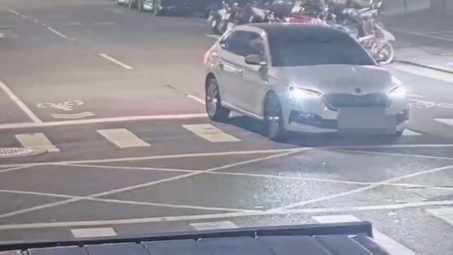 爛醉男車爆胎違停馬路中央 抽血檢測酒精值換算呼氣值爆表 74 212 3 | 社會 社會 記者爆料網
