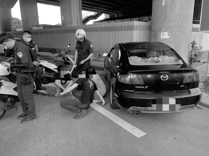 (少年偷開父親車肇逃片)少年偷開父親車出門肇逃 父親怒控竊盜 71 | 社會 社會 記者爆料網