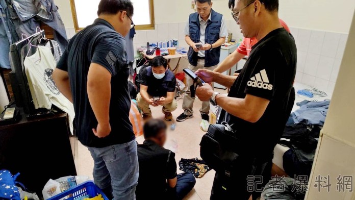 妙齡女返家門口皮包遭搶 警兩小時逮搶匪 60 8B94E010 DF91 42B0 BF18 FABB9D0527B8 | 社會 社會 記者爆料網