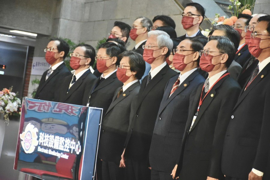 朱國榮未用電子腳鐐潛逃 高院說非性侵家暴犯 220 朱國榮未用電子腳鐐潛逃 高院說非性侵家暴犯 219