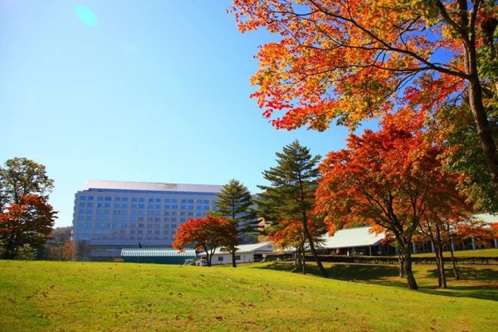 日本岩手追秋楓 雫石王子大飯店紅葉纜車10/7登場