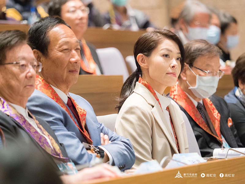柯文哲批陳吉仲曾自豪的進口雞蛋效益,又該怎麼算?圖/取自柯文哲臉書