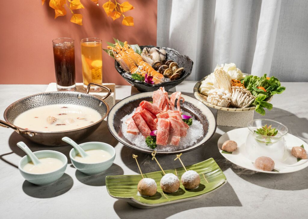 圖1:撈王中秋限定日本A5和牛海陸雙饗奢華雙人套餐