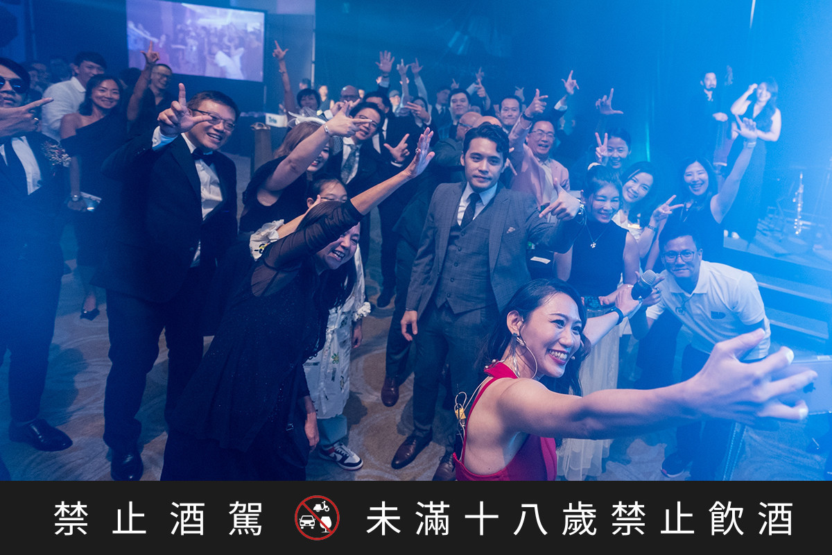 特務品酒遊戲派對,現場獨有的驚喜與品飲樂趣。