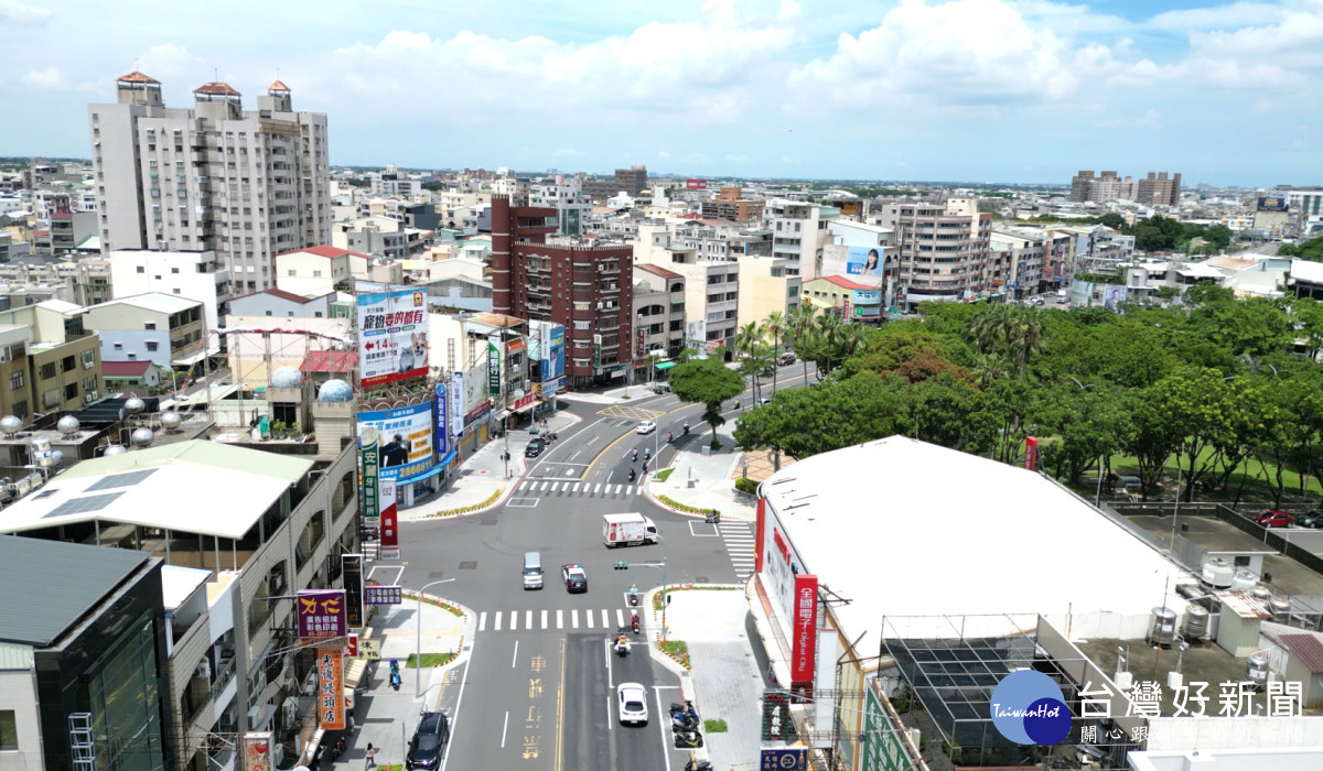 嘉義市興業西路新民路以西完工後／嘉義市府提供