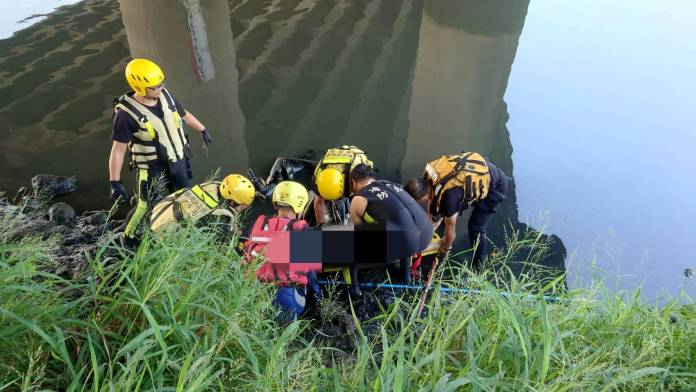 快訊/新北五股機車永安橋下載浮載沉 救起女騎士送醫不治身亡 64 112 5 | 社會 社會 記者爆料網