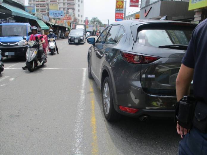 台中83歲嬤過馬路遭休旅車撞倒傷重不治 肇事女駕駛稱:沒看到人 61 台中,死亡車禍,阿嬤,過馬路