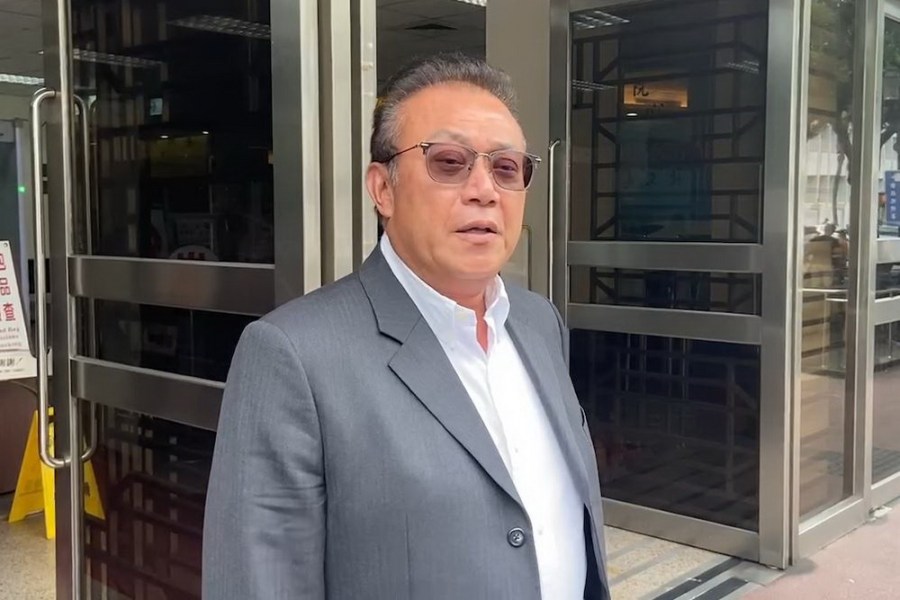 蘇震清限制出境屆滿 高院裁定仍延長8月 242 蘇震清限制出境屆滿 高院裁定仍延長8月 241