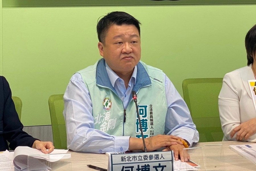 侯友宜施政滿意全國倒數第四 何博文:快辭職專心「找工作」 236 侯友宜施政滿意全國倒數第四 何博文:快辭職專心「找工作」 235