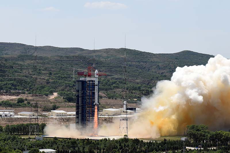今年6月15日,中國大陸成功發射吉林一號高分06A星等41顆衛星。圖/取自文匯網