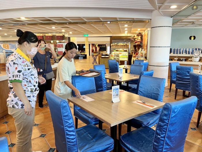 勞動部高屏澎東分署帶領民眾 揭開「星級飯店」的神祕面紗