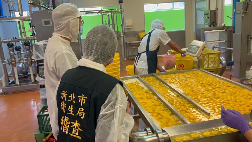 依農業部指示產地標示台灣？   新北再度清查三家液蛋代工廠