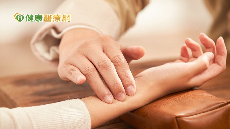 【流感/肺炎專題】流感一定要用西藥？　醫師以中醫觀點分析流感症狀、治療