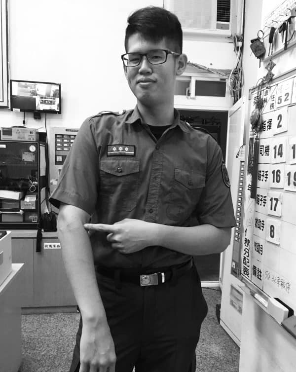 消防員陳柏翰在屏東大火中英勇殉職 基隆消防局PO文悼念個性開朗的190大男孩 59 381542069 279128138277574 8210362442226905679 n | 社會 社會 記者爆料網