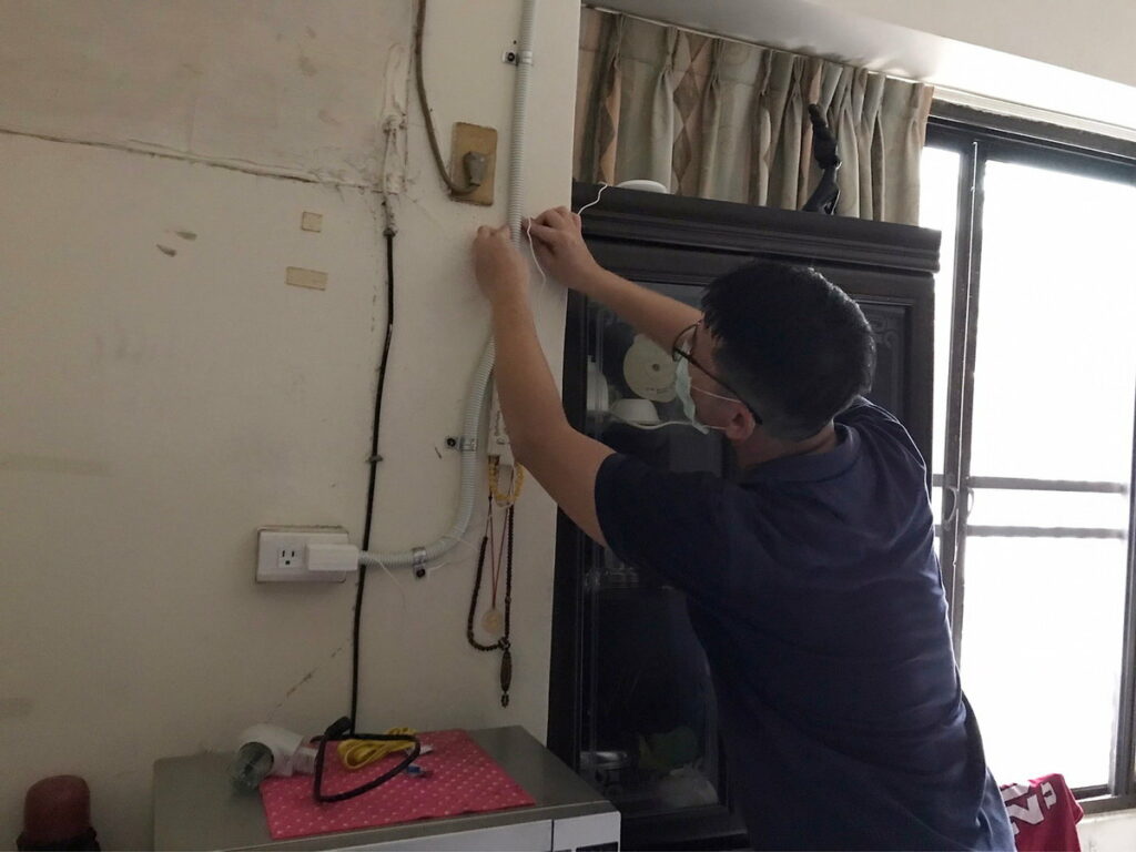安裝智慧觀測設備