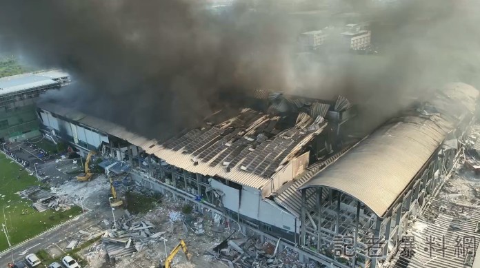 快訊/明揚工廠爆炸24日清晨已尋獲2具遺體 總計9死107傷1失聯 75 大雨特報,暫停搜救,屏東工廠