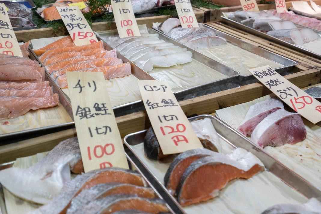 日本魚市場示意圖。(圖/Canva)