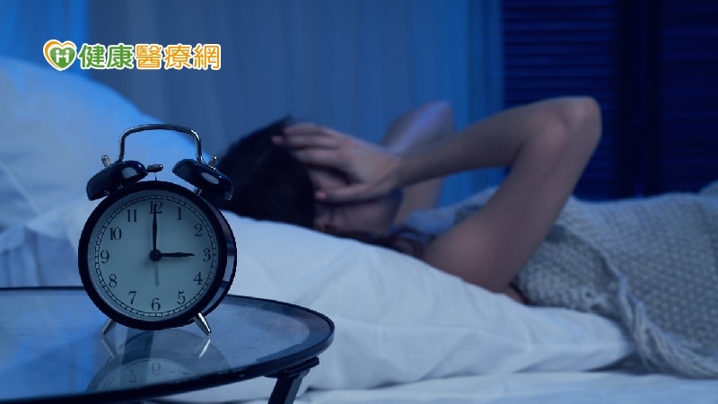 失眠、睡不好怎麼辦?可從飲食下手! 營養師指出5種食物有助改善睡眠