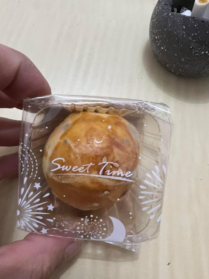 部分蛋黃酥發霉 消費者:誰敢吃 控不能全退 不二家潮州分店: 全額退費 57 9045D49B 752B 40E1 BD96 8B96614AA1F6 | 生活 生活 記者爆料網