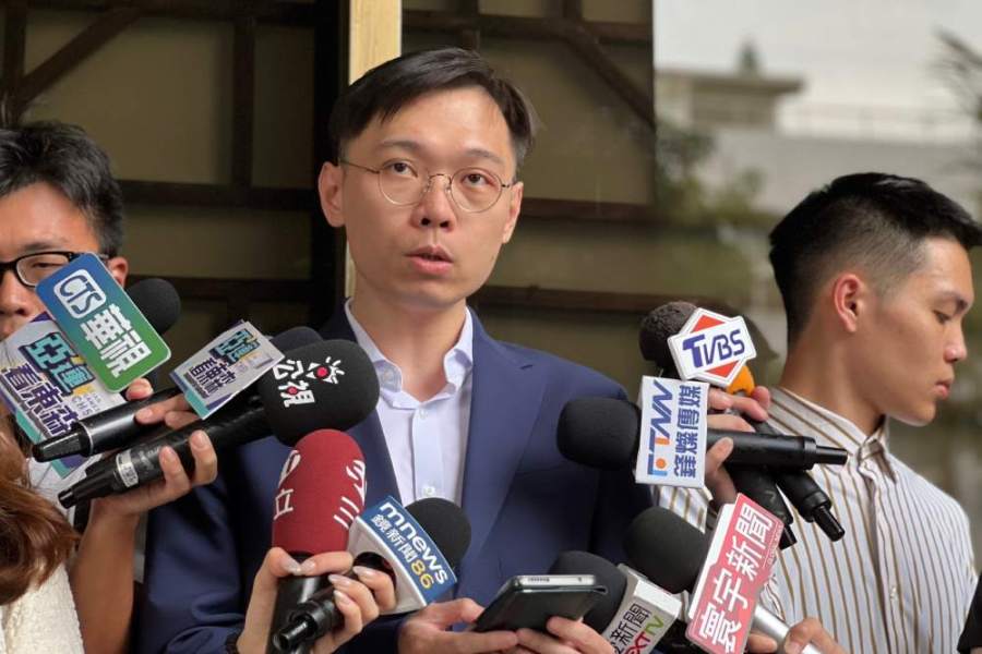 非綠整合贏賴15個百分點? 黃士修:郭民調獨立於政黨之外 200 黃士修