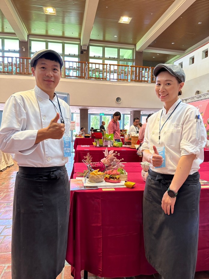 宜蘭勁好TOP10好食好物好所在揭曉! 力麗威斯汀度假酒店以火龍果鳳梨堡獲金獎 71 0 | 美食旅遊 美食旅遊 記者爆料網