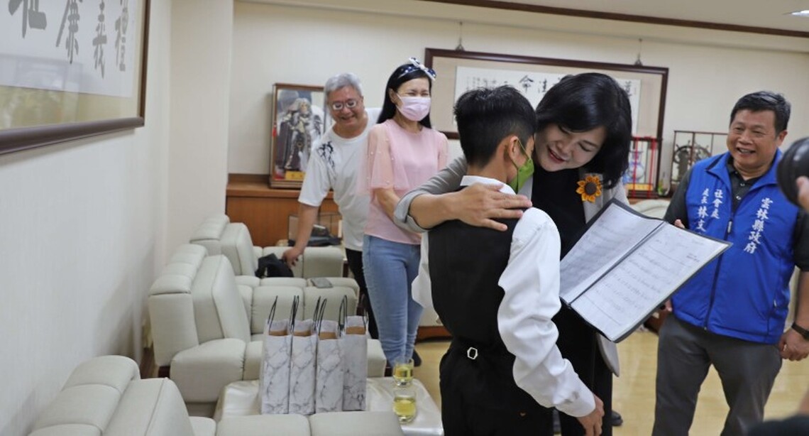 信義育幼院院童拿下「2023世界柑橘果醬大賽」銀、銅賞 張麗善頒獎感謝孩子讓世界看見雲林