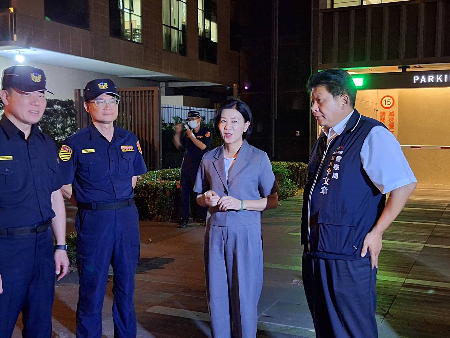 ▲圖說:台中王副市長特別前來慰勉警察同仁辛勞 (圖/台中市政府提供)