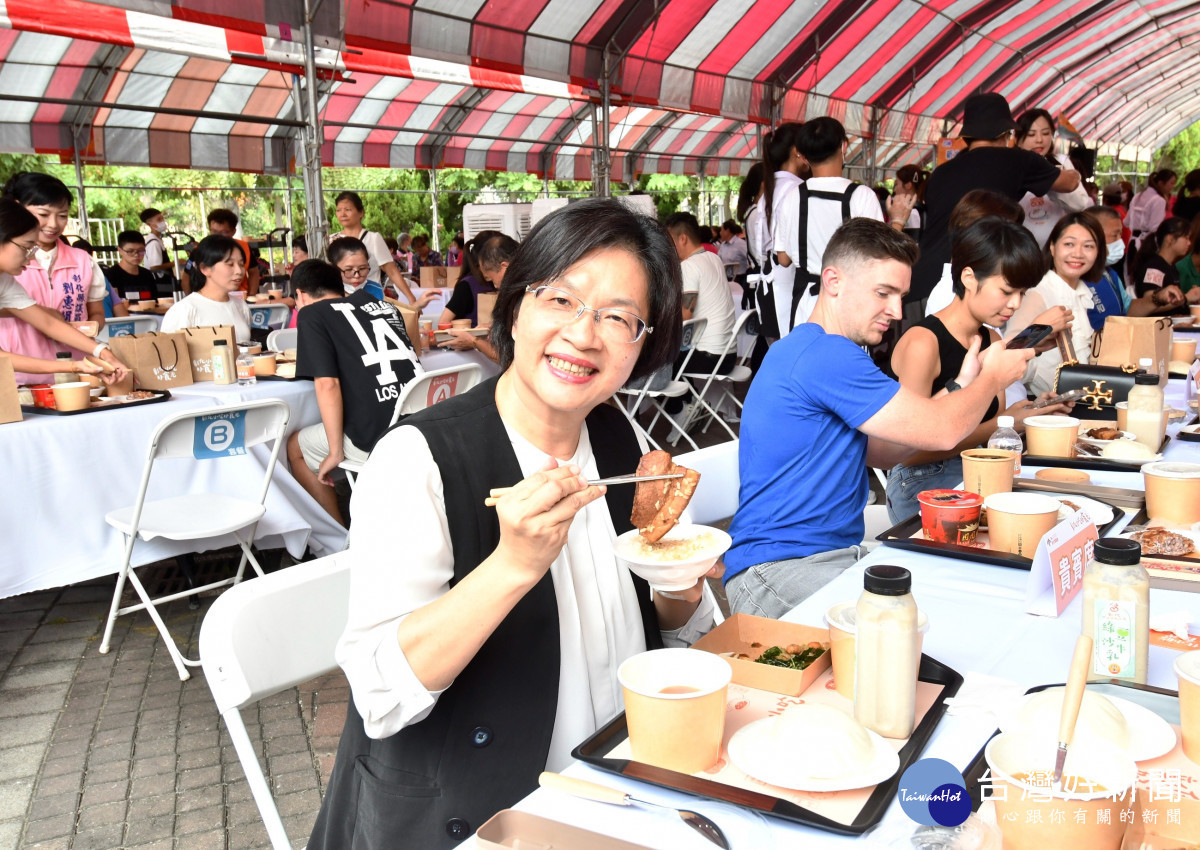 「彰化小吃好食光」網羅彰化各鄉鎮市美食小吃。圖/彰化縣政府提供