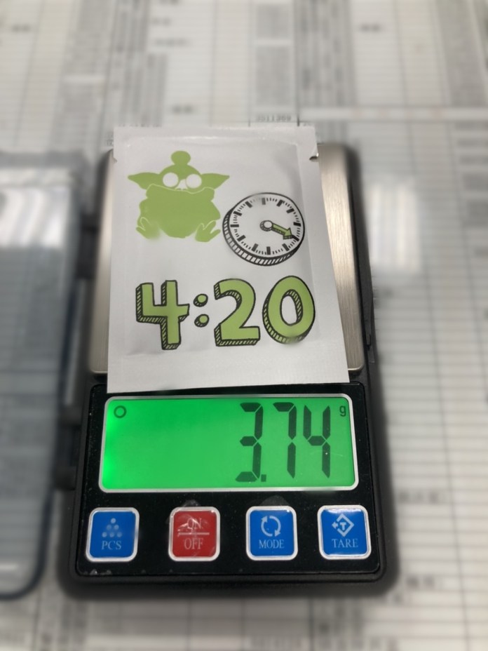 又是你! 男違規遭攔 當警面前丟包毒品 這下慘了 59 7E482BDE B26F 46B2 9BAF F59E77F0AD94 | 社會 社會 記者爆料網