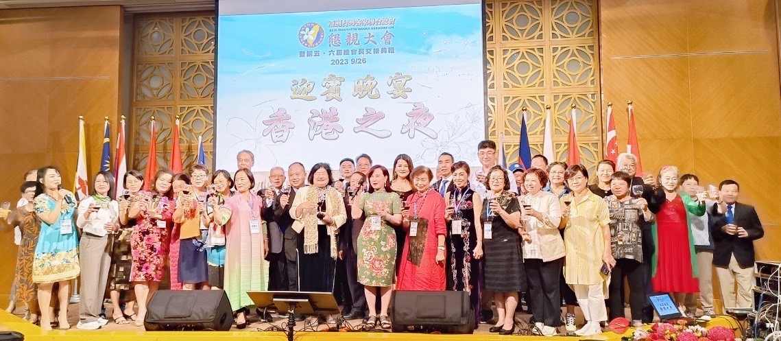 參與者積極參與各種文化活動,共同推廣客家文化。